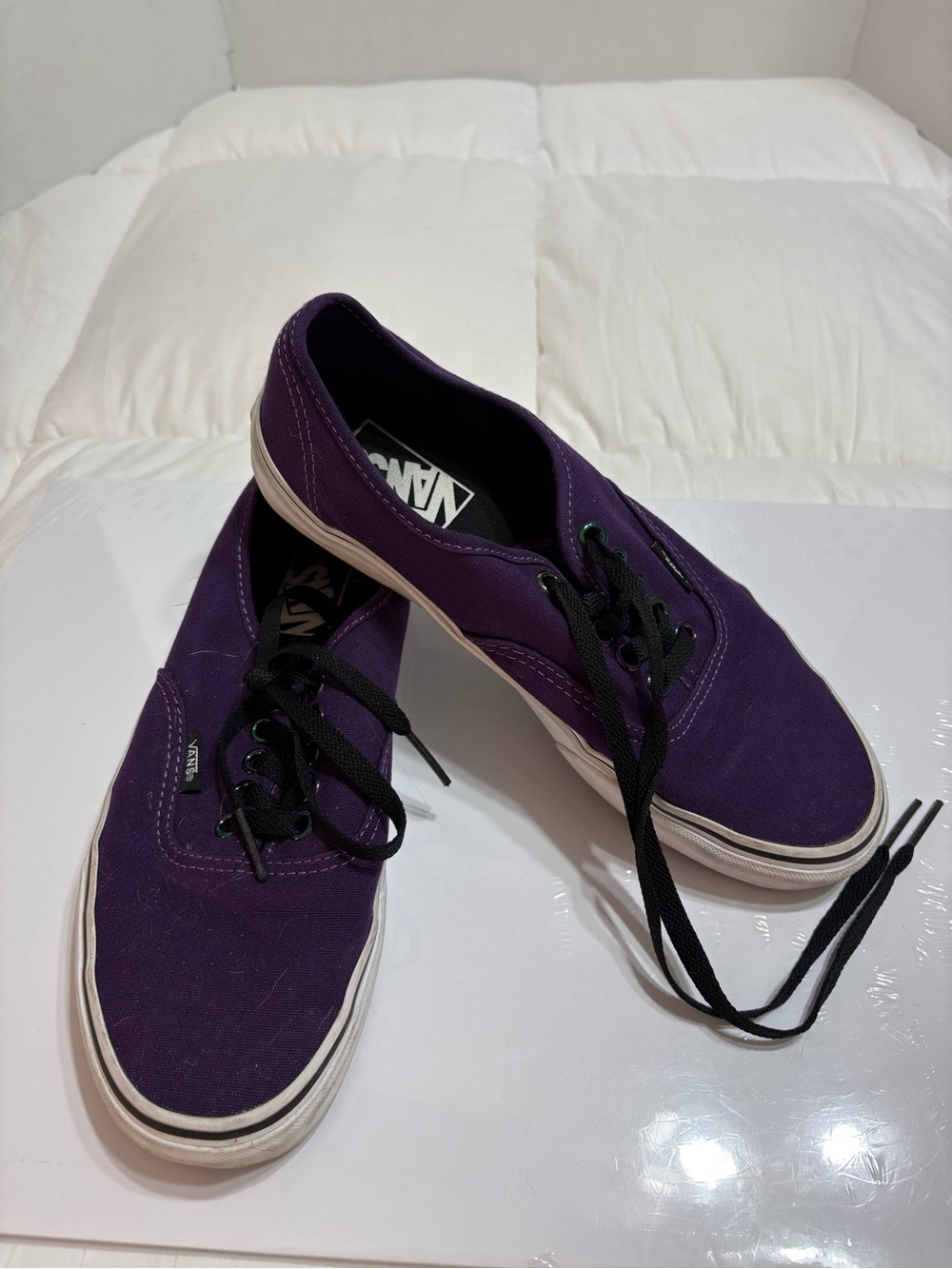 Vans Off the Wall Women’s US 8 Purple Canvas Lace-Up Sneakers  (Men’s US 6.5)